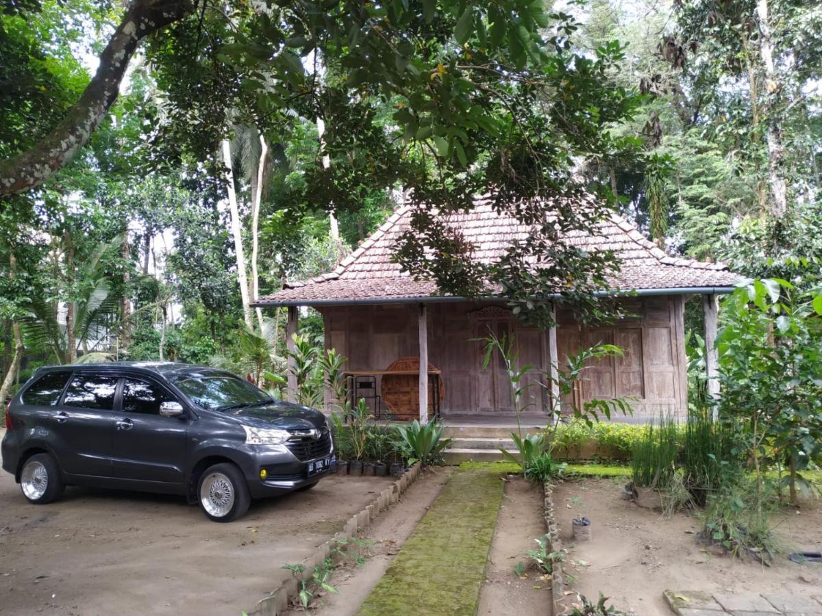 Omah Kayu Jagalan Otel Magelang Dış mekan fotoğraf
