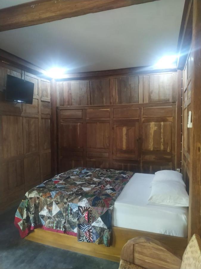 Omah Kayu Jagalan Otel Magelang Dış mekan fotoğraf